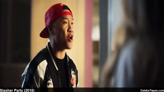 Kinsey Wolanski, Simona Shyne & Sole Bovelli Nude Scenes