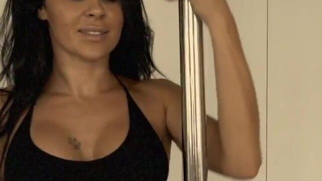 LA GROSSE PUTE SHANNA KRESS