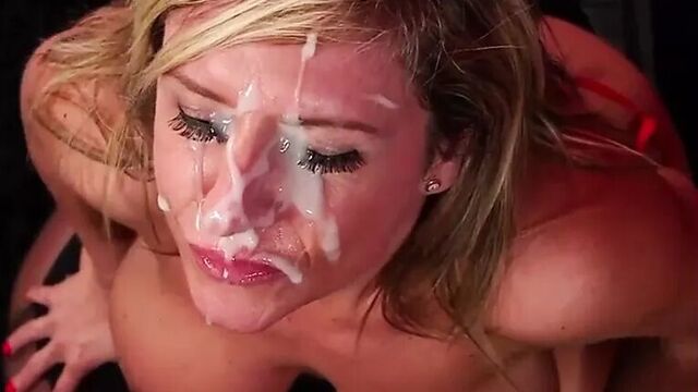 MESSY MESSY MESSY facial for this older whore