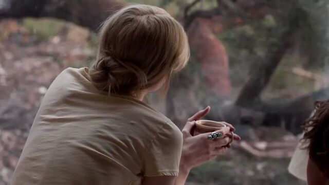 Elizabeth Debicki - ''Breath'' 03