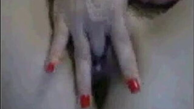 Traitaothom vyreynanguyen vietnammature masturbate on webcam