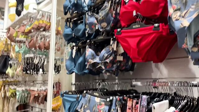 Bikinis for huge tits - 4K