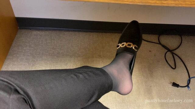 Pantyhose Foot Play in Public 2