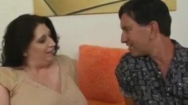 BBW Dominique Gets Picked , Stripped And Cock Sucks!