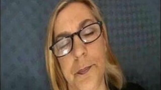 Mamma Im Down Please Help Me Si Si Si !