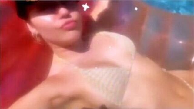 Miley Cyrus Bikini