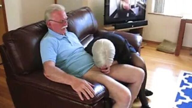 AMATEUR BISEXUAL CUCKOLD COUPLES SUCK, FUCK & CUM COMPILATION