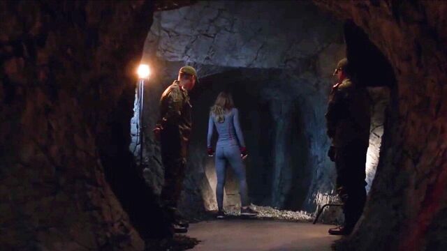 Melissa Benoist Ass Shaking