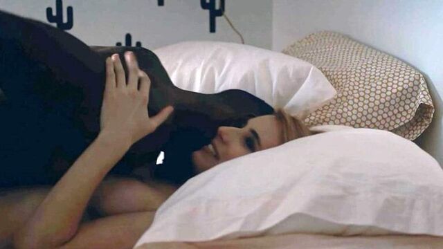 Emma Roberts is Fucking a On ScandalPlanet.Com