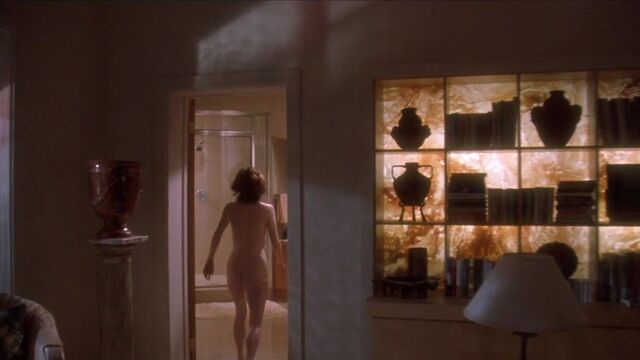 Julianne Moore - ''Body of Evidence''