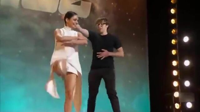 Vanessa Hudgens - ''So you Think you can Dance'' s14e01