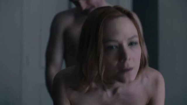 Louisa Krause, Anna Friel - 'TGE' S02E09