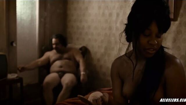 Dominique Fishback in The Deuce - S01E01