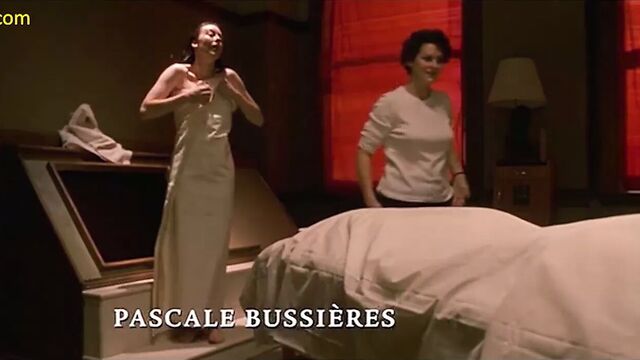 Molly Parker Nude Scene In The Five Senses ScandalPlanet.Com