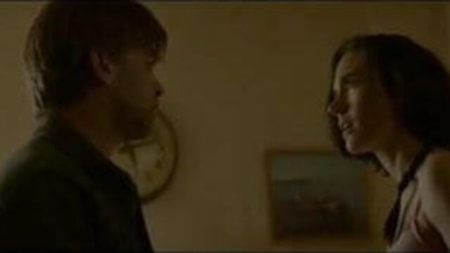 Jennifer Connelly in Aloft