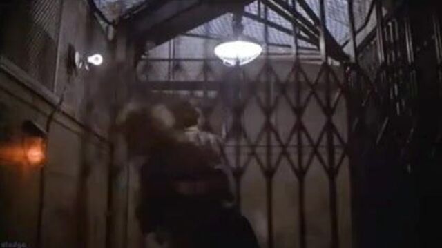 Glenn Close in Fatal Attraction 02