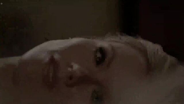 Kathleen Robertson - Boss 04