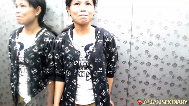 ASIANSEXDIARY Petite Horny Asian Picked Up For Blowjob Fun