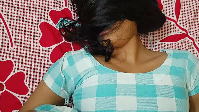 Indian hot desi village bhabhi was hard sex with real dever in clear Hindi audio