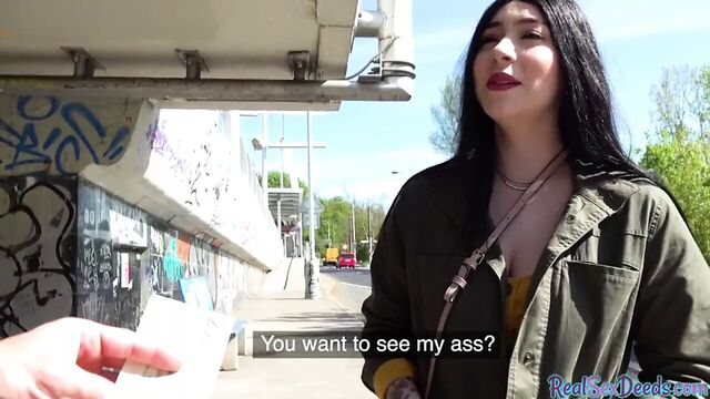 Picked up amateur gets nailed in public