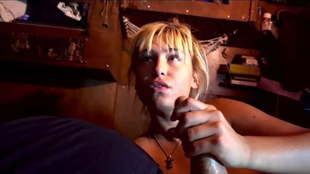 Sperme dans la bouche