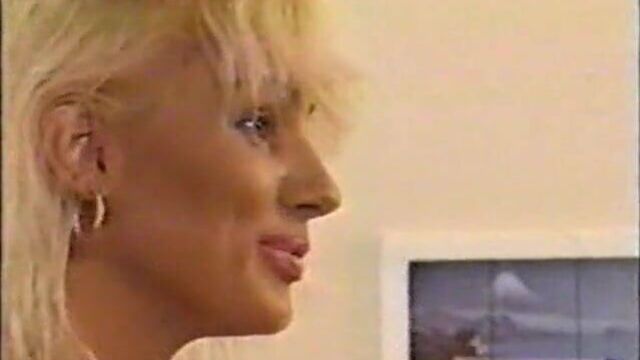 Lisa Lipps and Wendy Whoppers