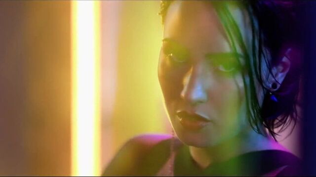 Me demi lovato singing Cool for the Summer