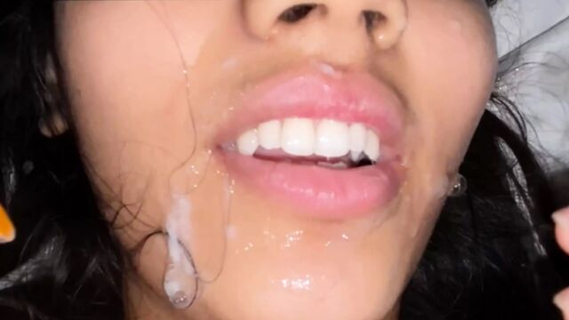 Malik ko n rahne per malkin ne naukar se hi chut tokwa liya