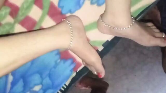 Desi Indian housewife fucking homemade