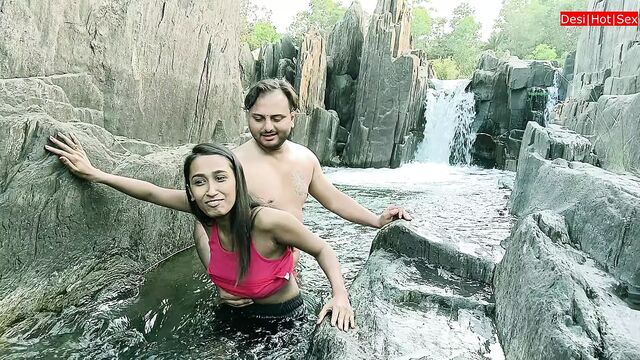 Fucking 18yrs teen Girlfriend at Open Place! Hot xxx