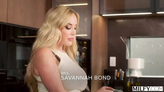 MILFY Anal-hungry mom Savannah seduces her son's friend