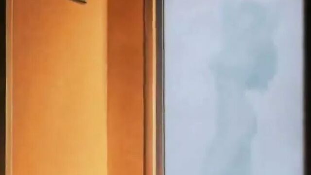 Chun Li Takes A Shower