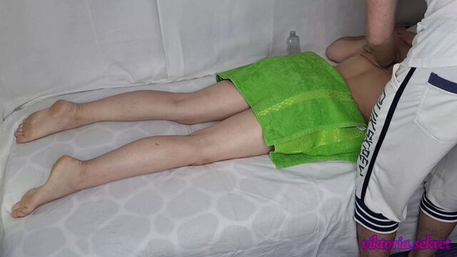 Masseur fucked someone else's wife