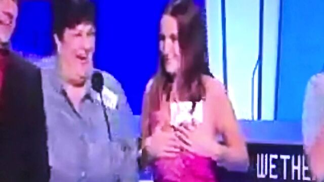 Wardrobe malfunction (family fortunes)