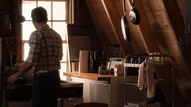 Britt Robertson- The Longest Ride sex scene