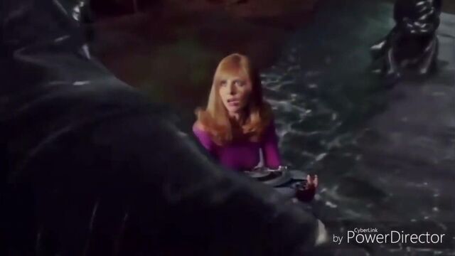 Daphne x tar monster