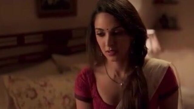 Kiara advani sexy vibrator solo