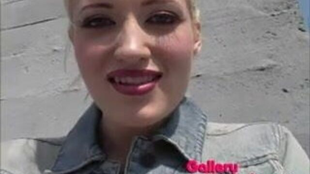 Blonde Kimberly Kane Rubbing Her Clit