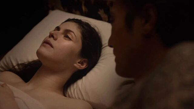 Alexandra Daddario Sex Scence in Lost Girls and Love Hotels