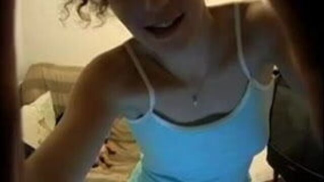 Sativa Verte - sexy webcam strip