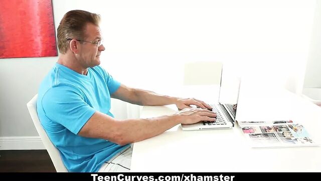 Step-Step Dad Catches Daughter Twerking For Social Media