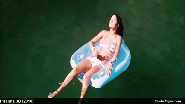 Jessica Szohr, Kelly Brook & Riley Steele nude & sexy bikini